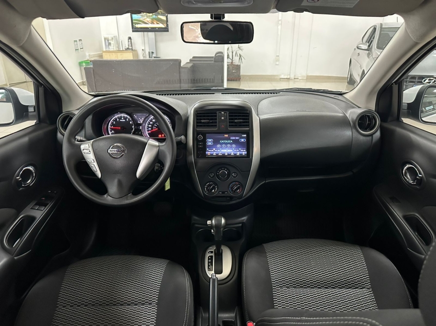 nissan versa 1.6 16v flexstart sv 4p xtronic flex automatico 20206