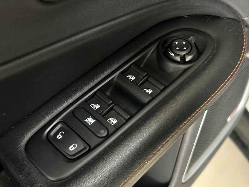 jeep compass 2.0 16v flex limited automatico 4p 202017