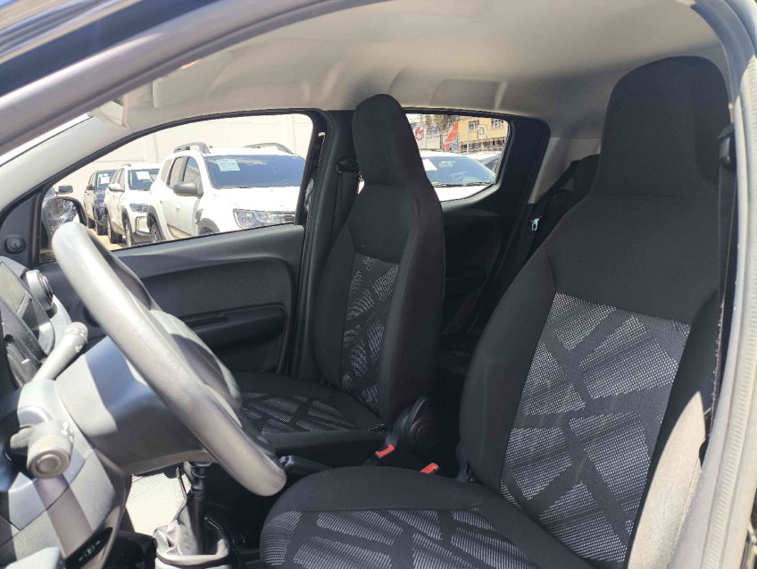 fiat mobi 1.0 evo flex like. manual 4p automatico 20251