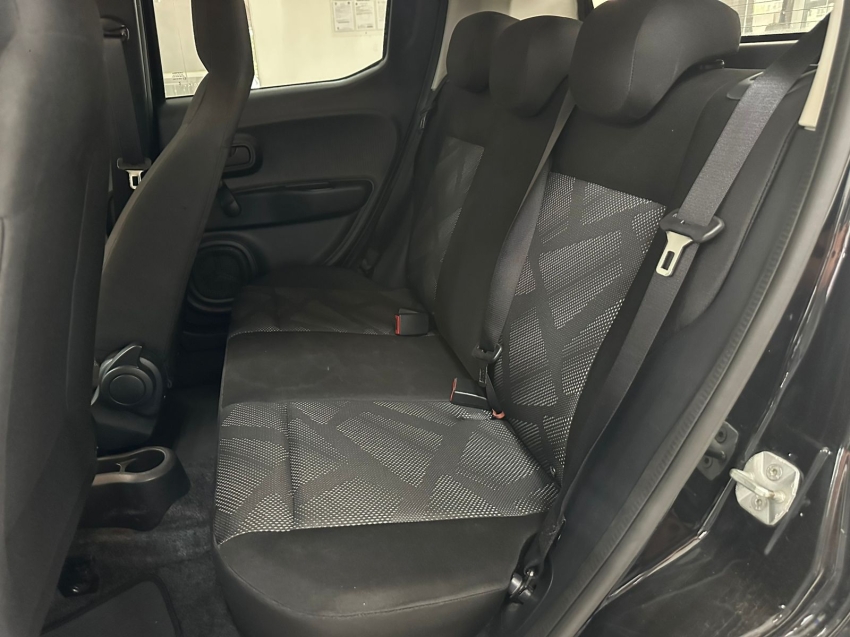 fiat mobi 1.0 evo flex like. manual 4p automatico 202513