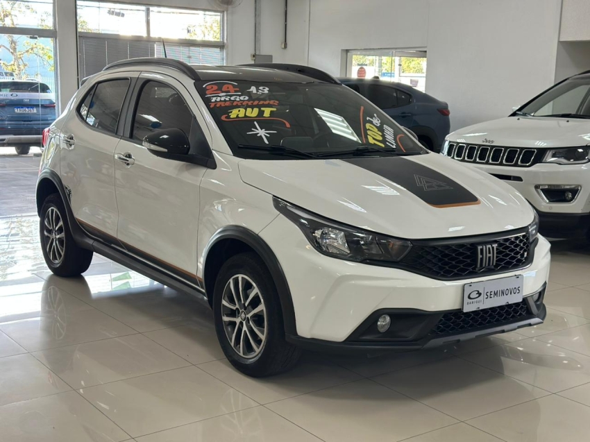 fiat argo 1.3 firefly flex trekking cvt 4p automatico 20244