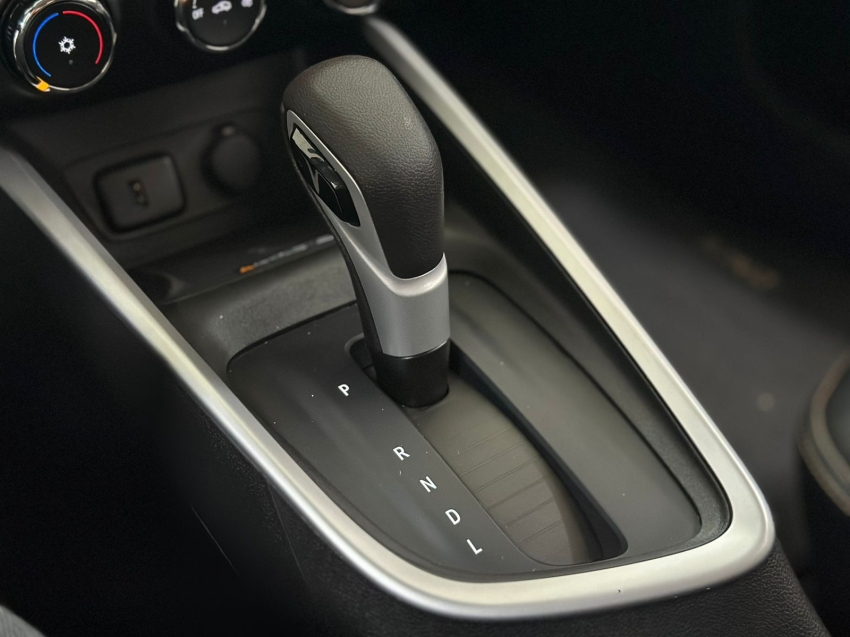 chevrolet onix 1.0 turbo flex premier automatico 4p 20238