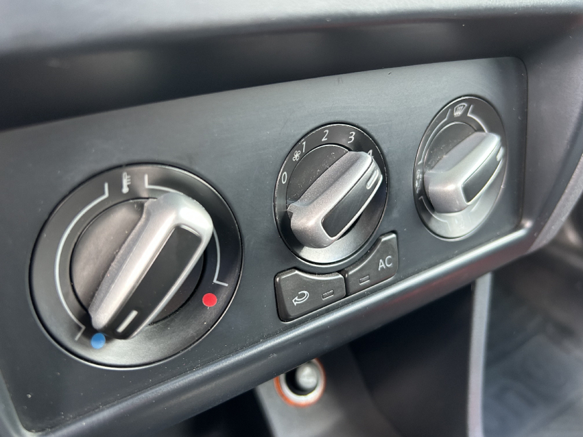 volkswagen fox 1.6 mi prime 8v flex 4p automatizado semiautomatico 201314