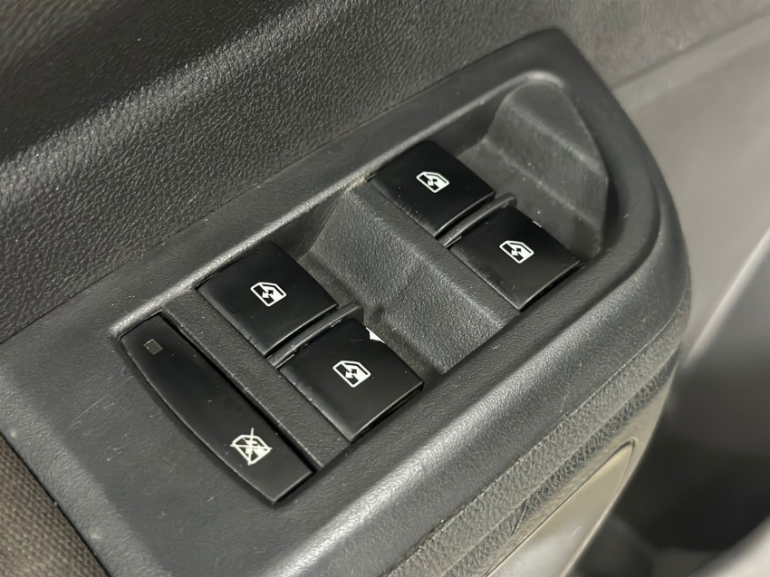 chevrolet onix 1.4 mpfi ltz 8v flex 4p manual 201414