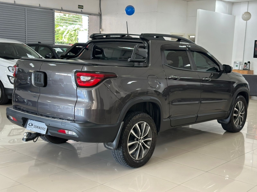 fiat toro 1.3 turbo 270 flex freedom at6 4p automatico 20243