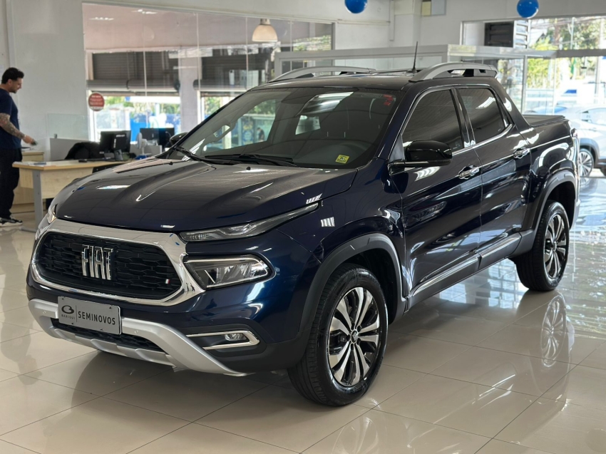 fiat toro 1.3 turbo 270 flex volcano at6 4p automatico 2025