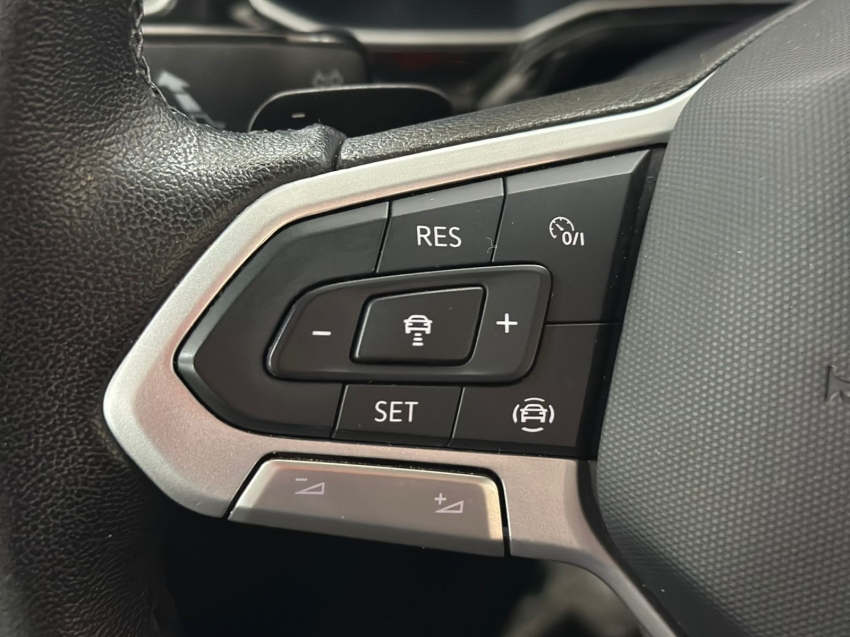 volkswagen nivus 1.0 200 tsi total flex comfortline automatico 4p 202411