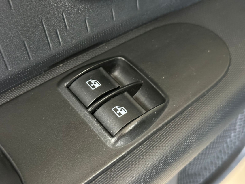 fiat mobi 1.0 evo flex trekking manual 4p 202316