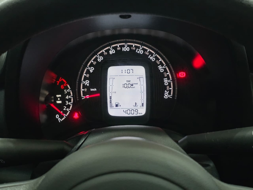 fiat mobi 1.0 firefly flex like. manual 4p 20259