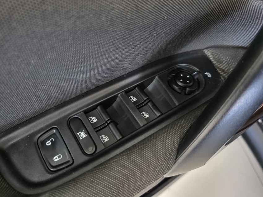 fiat toro 1.8 16v evo flex freedom at6 4p automatico 202115