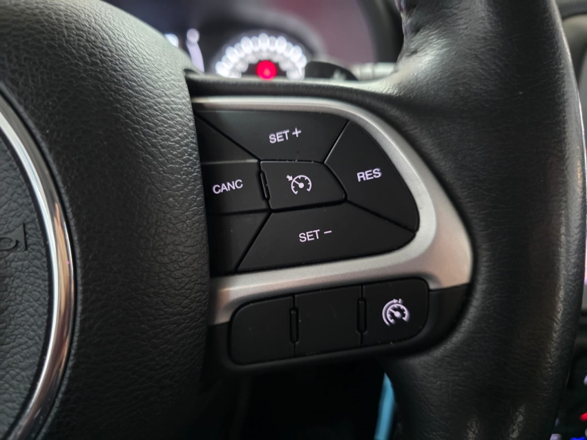 jeep renegade 1.8 16v flex longitude 4p automatico 202110