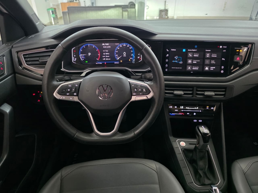 volkswagen nivus 1.0 200 tsi total flex highline automatico 4p 202411