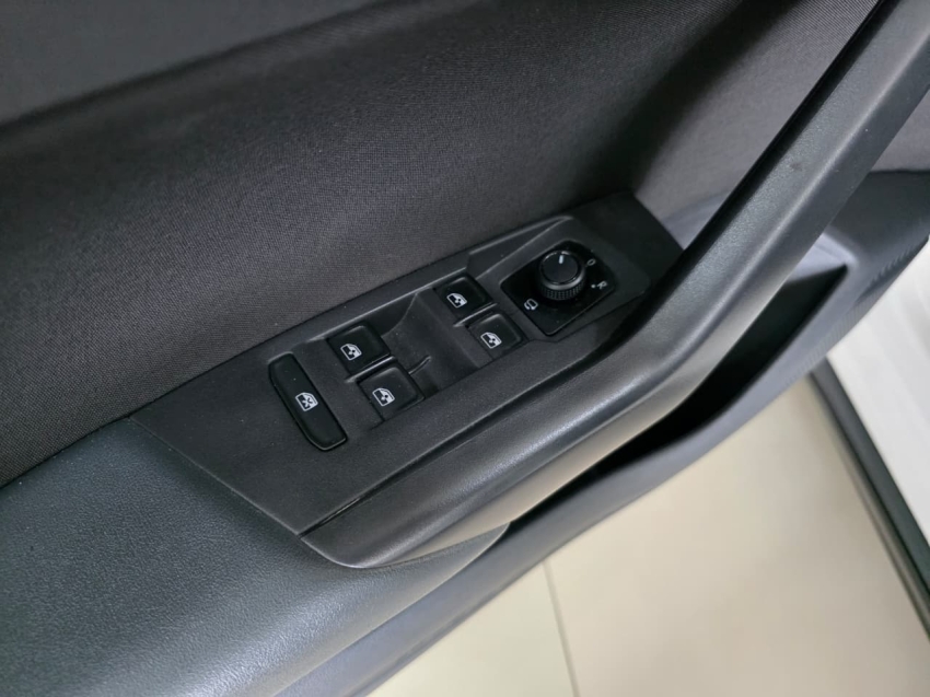 volkswagen nivus 1.0 200 tsi total flex highline automatico 4p 202416