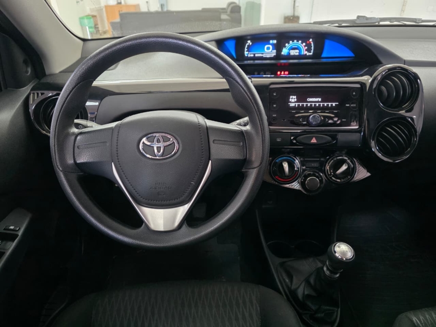 toyota etios 1.3 x 16v flex 4p manual 201911