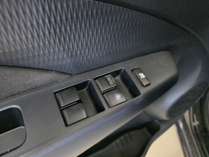 toyota etios 1.3 x 16v flex 4p manual 201915