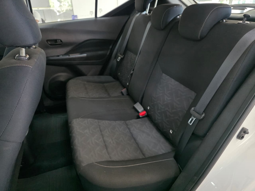 nissan kicks 1.6 16v flexstart active xtronic flex 4p automatico 202414