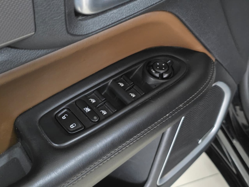 ram rampage 2.0 turbo diesel laramie 4x4 automatico 4p 202416