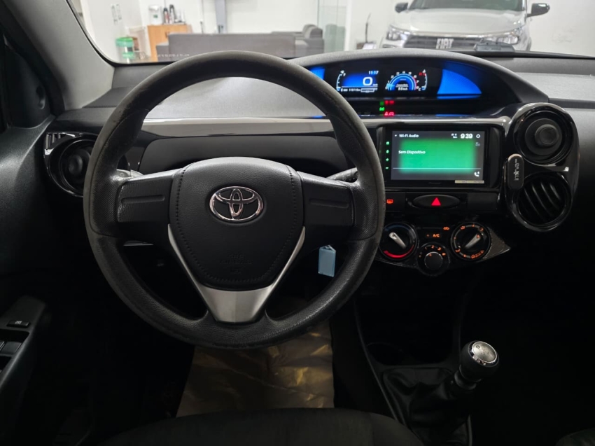 toyota etios 1.3 x 16v flex 4p manual 202011