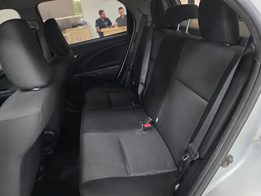 toyota etios 1.3 x 16v flex 4p manual 202015