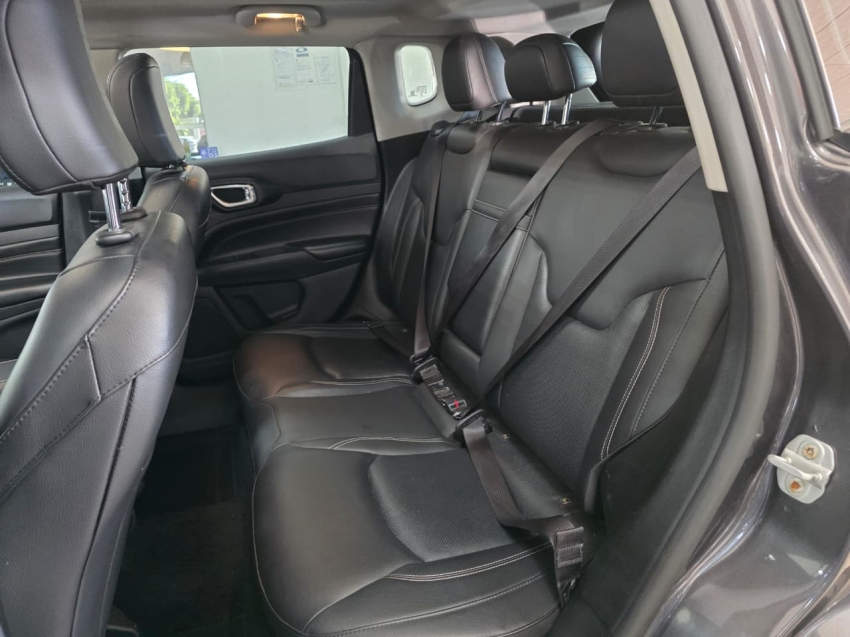 jeep compass 1.3 t270 turbo flex longitude at6 4p automatico 202316