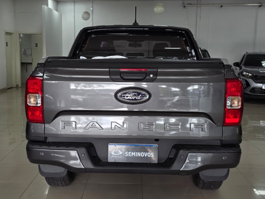 ford ranger 2.0 turbo diesel cd black 4x2 automatico 4p 20262