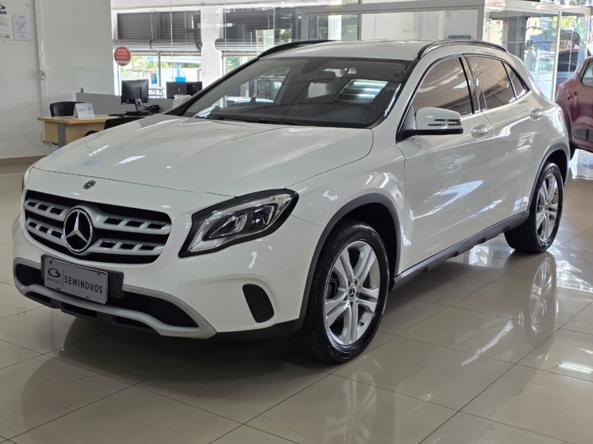 mercedes-benz gla 200 1.6 cgi flex advance 7g-dct 4p automatico 2019