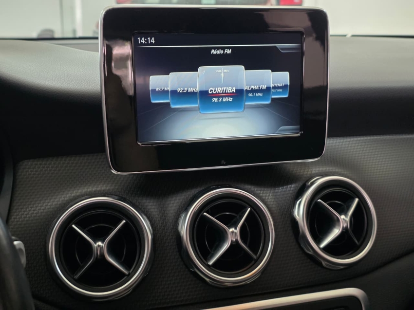 mercedes-benz gla 200 1.6 cgi flex advance 7g-dct 4p automatico 20197