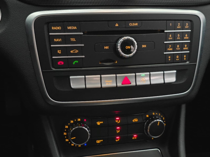 mercedes-benz gla 200 1.6 cgi flex advance 7g-dct 4p automatico 20198