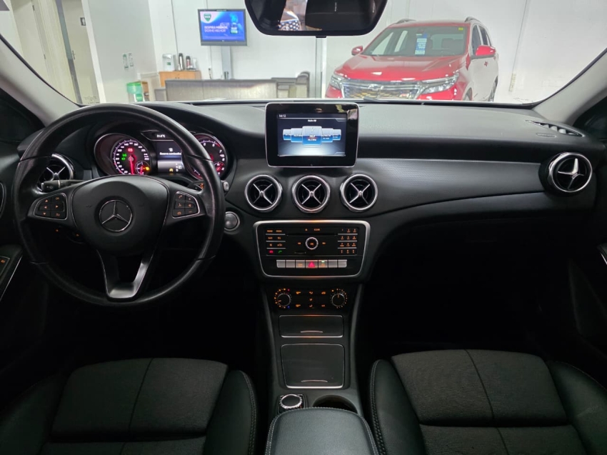 mercedes-benz gla 200 1.6 cgi flex advance 7g-dct 4p automatico 201910
