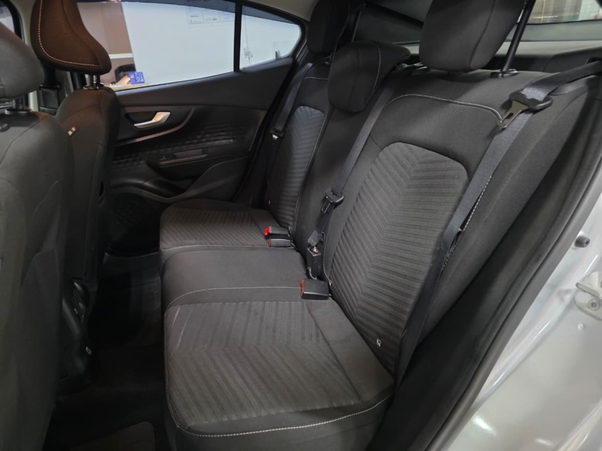 fiat fastback 1.0 turbo 200 flex cvt 4p automatico 202315