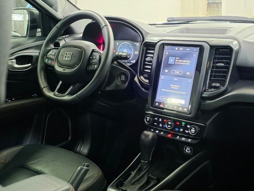 fiat toro 2.0 16v turbo diesel ultra 4wd at9 4p automatico 202412