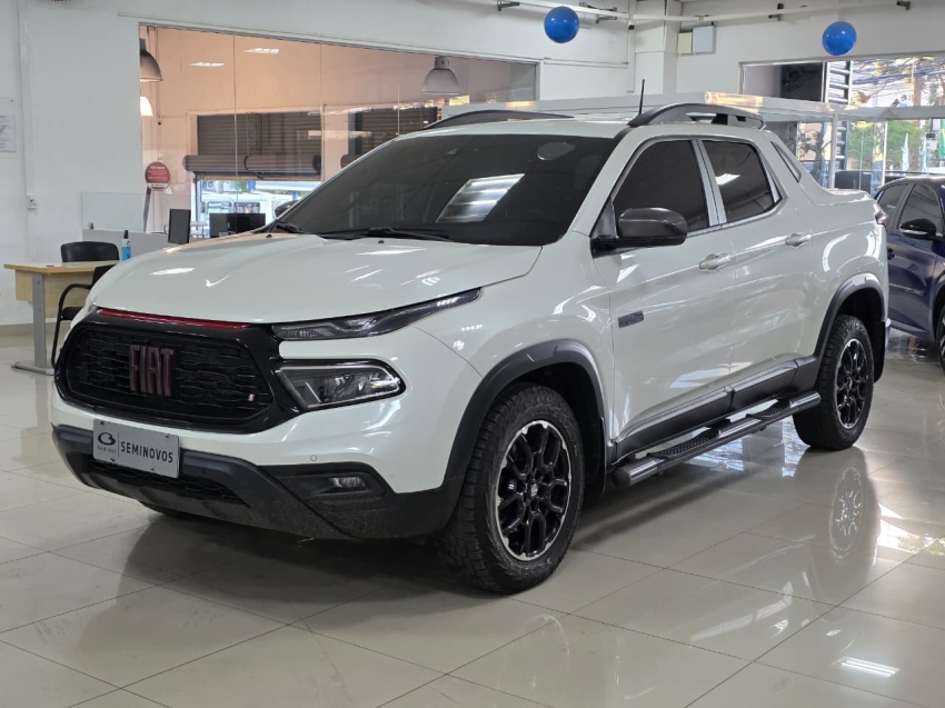 fiat toro 2.0 16v turbo diesel ultra 4wd at9 4p automatico 2024