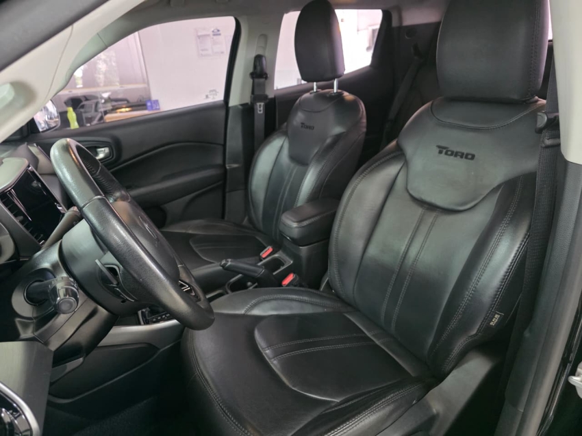 fiat toro 1.3 turbo 270 flex freedom at6 4p automatico 202212