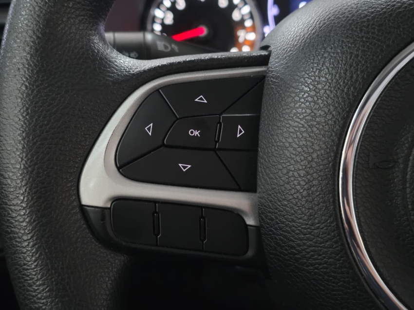 jeep renegade 1.8 16v flex 4p automatico 202014