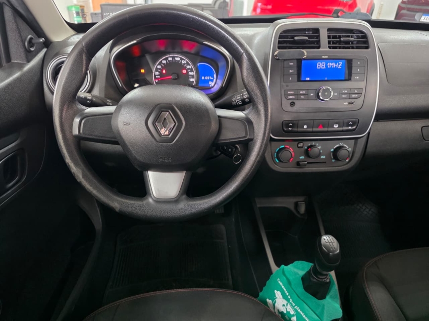 renault kwid 1.0 12v sce flex zen manual 4p 20196