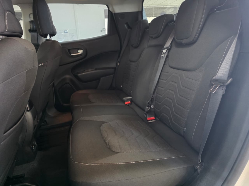 fiat toro 1.3 turbo 270 flex freedom at6 4p automatico 202415