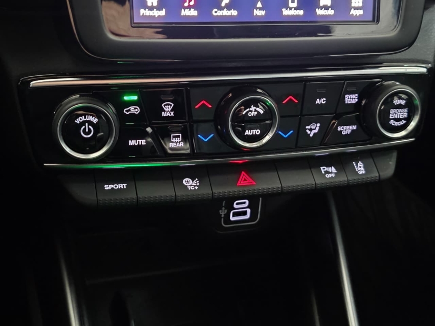 fiat toro 1.3 turbo 270 flex volcano at6 4p automatico 202510