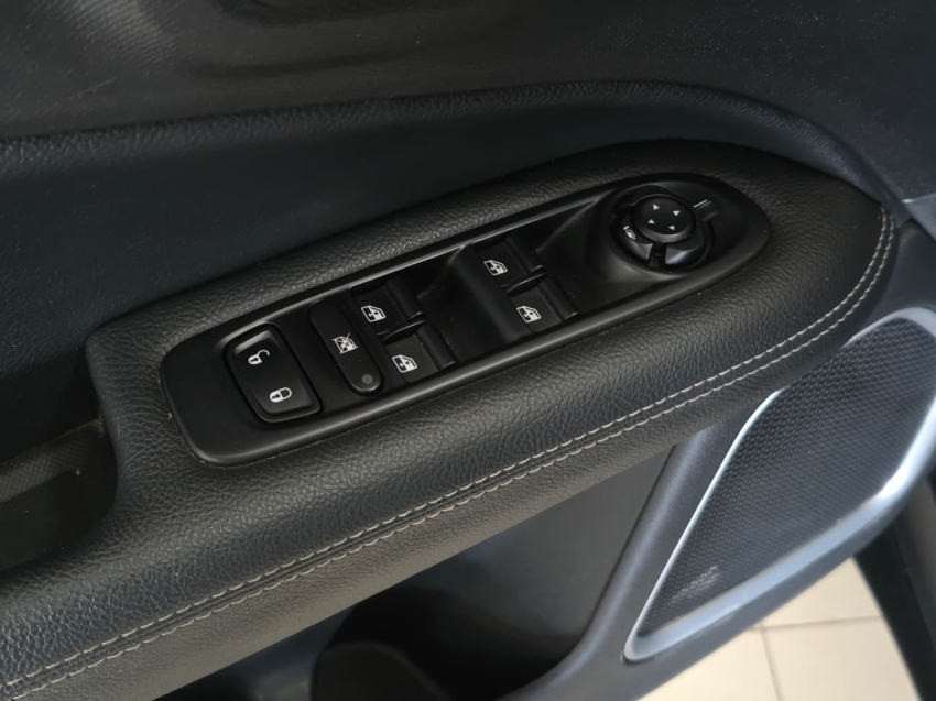 fiat toro 1.3 turbo 270 flex volcano at6 4p automatico 202516