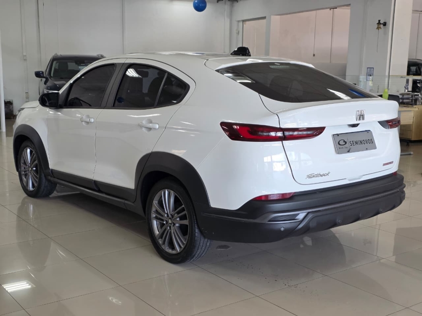 fiat fastback 1.0 turbo 200 flex cvt 4p automatico 20241