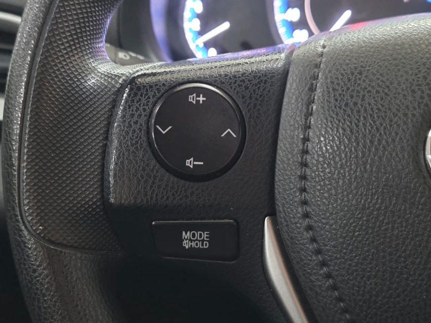 toyota yaris 1.5 16v flex xl plus connect multidrive 4p automatico 202112
