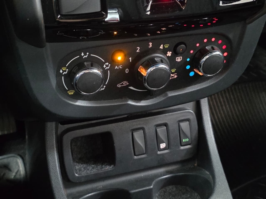 renault duster 1.6 16v sce flex expression x-tronic 4p automatico 202010