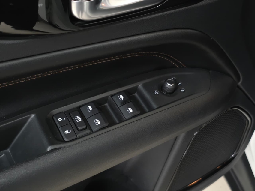 jeep compass 1.3 t270 turbo flex limited at6 4p automatico 202217