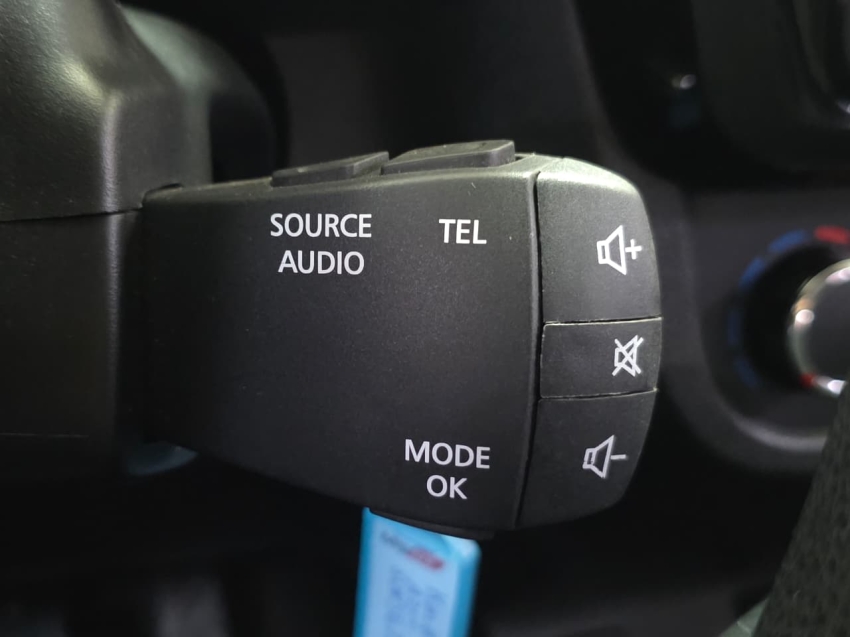 renault kwid 1.0 12v sce flex outsider manual 4p 202315