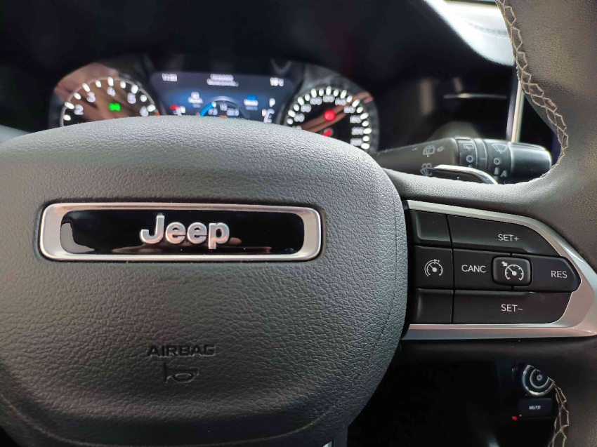 jeep compass 1.3 t270 turbo flex longitude at6 4p automatico 202317