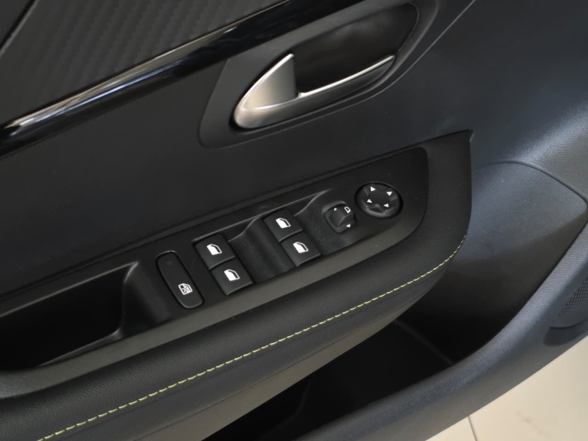 peugeot 208 gt hybrid t200 at 1.0 hibrido 4p automatico 202617