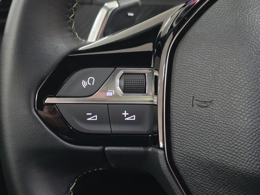 peugeot 2008 gt hybrid t200 at 1.0 hibrido 4p automatico 202615
