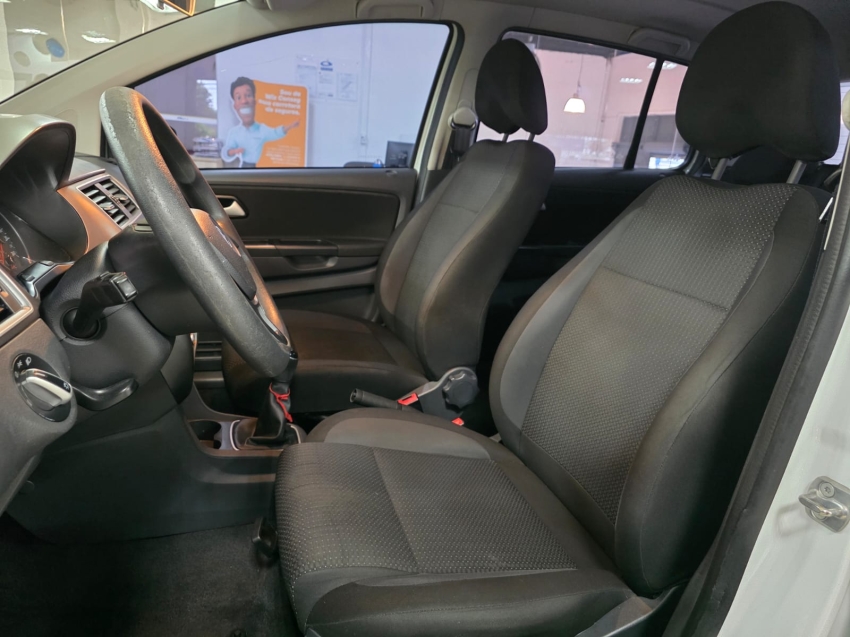 volkswagen fox 1.6 msi total flex connect 4p manual 202214