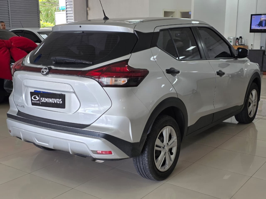 nissan kicks 1.6 16v flexstart active xtronic flex 4p automatico 20233