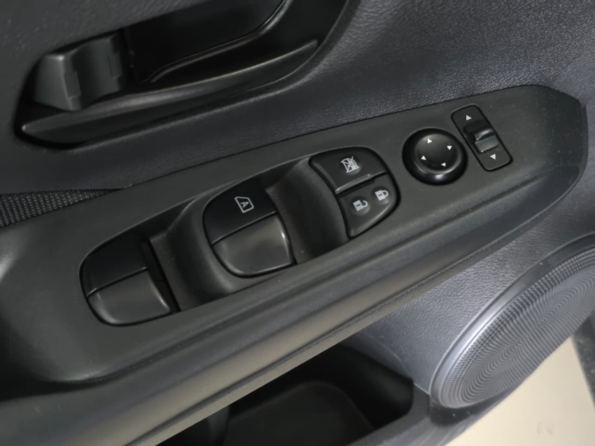 nissan kicks 1.6 16v flexstart active xtronic flex 4p automatico 202316