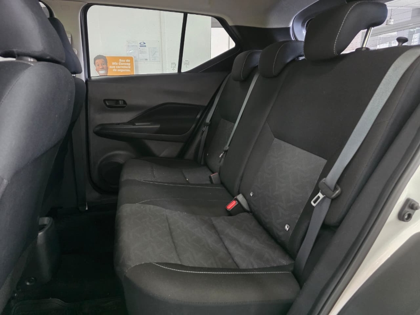 nissan kicks 1.6 16v flexstart active xtronic flex 4p automatico 202315